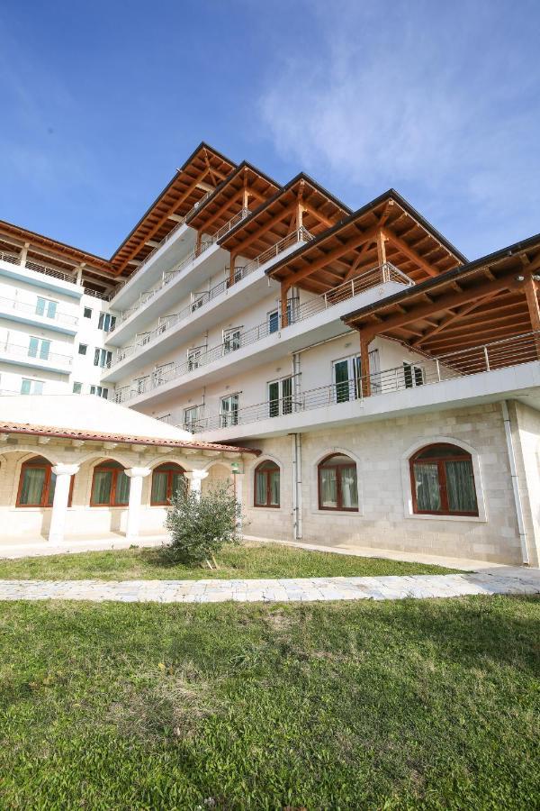 Europa Grand Resort Vlore Exterior photo